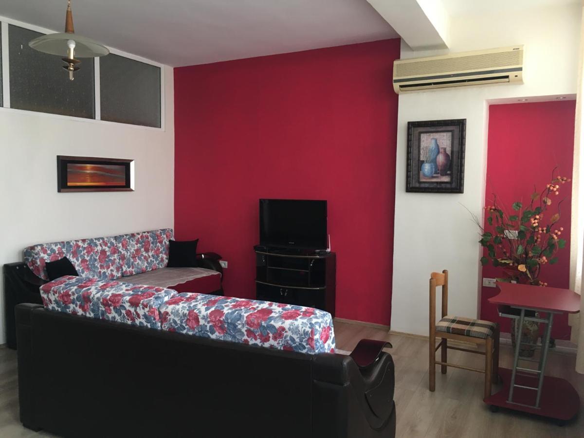 Central Apartments Shoshi Tirana Exterior photo