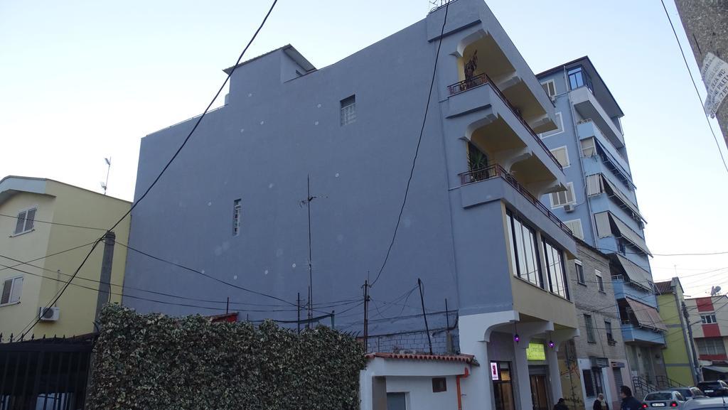 Central Apartments Shoshi Tirana Exterior photo